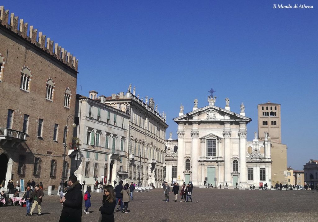 Cosa vedere a Mantova: Piazza Sordello