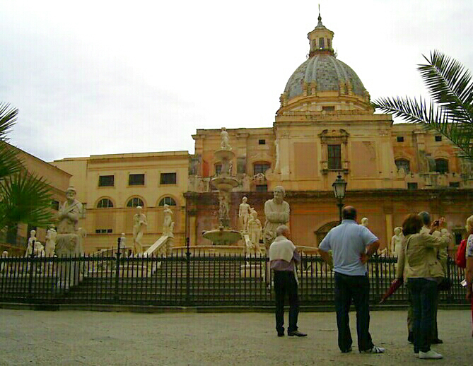 Cosa vedere a Palermo: Piazza Pretoria