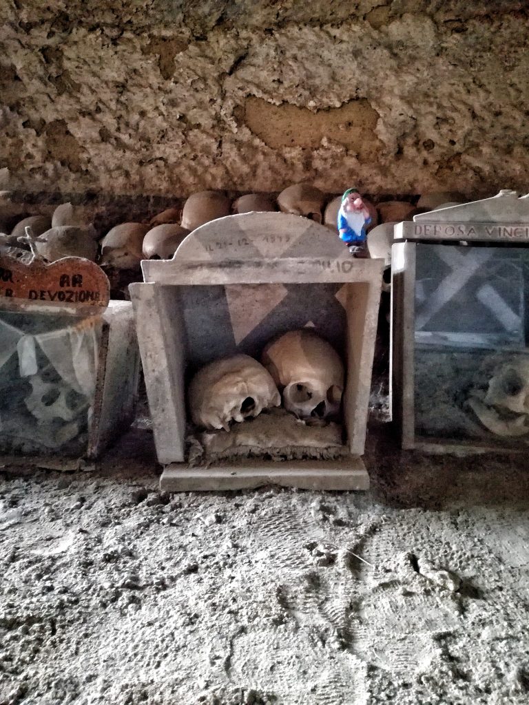 Napoli 2020: Cimitero delle Fontanelle 