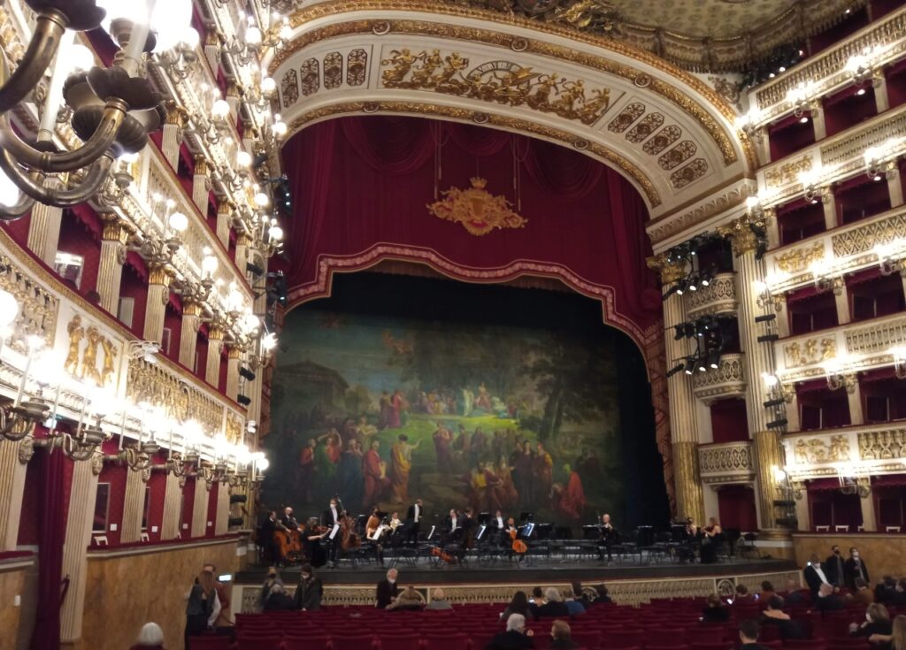 Teatro San Carlo di Napoli: orari e tariffe